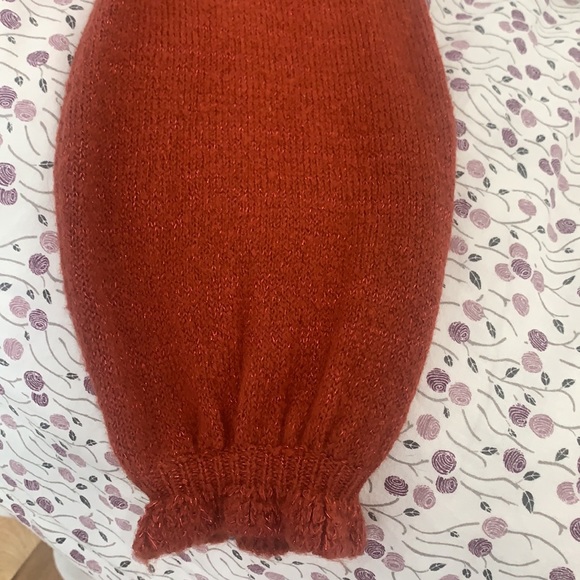 Sweater - Picture 4 of 6